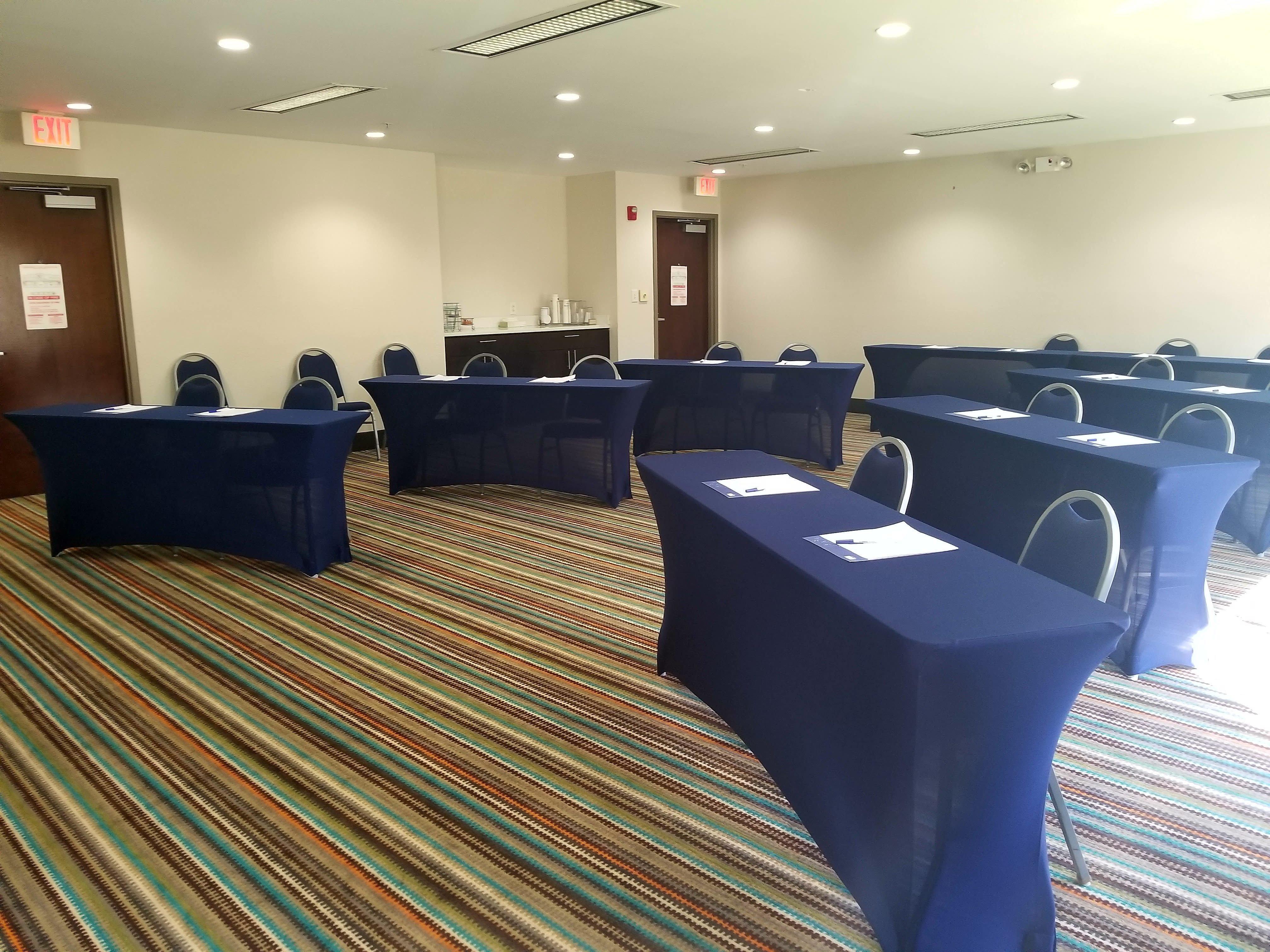 Holiday Inn Express Hotel & Suites Mebane By Ihg Exteriér fotografie